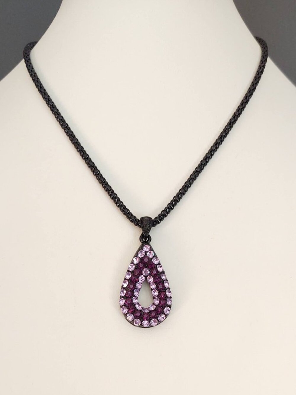 Light & dark purple crystal teardrop necklace